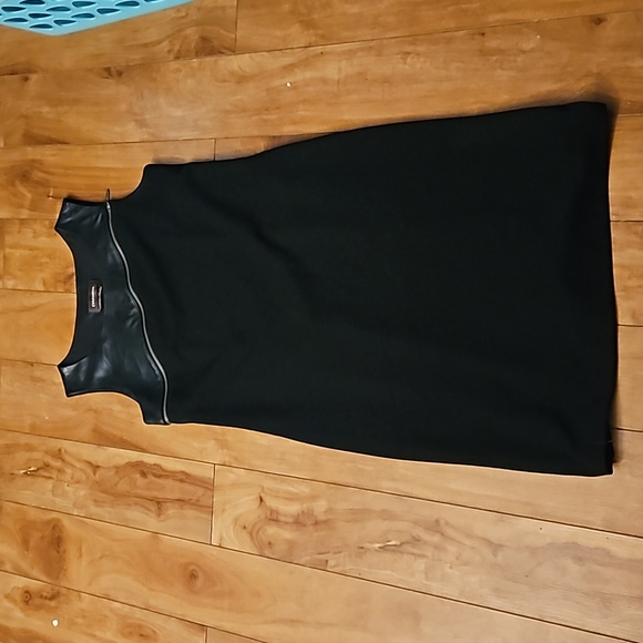 NWOT Danier leather dress - Picture 1 of 5